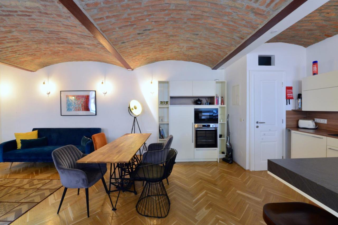 Apartamento Your Stylish Basement Loft Close To Schonbrunn Viena
